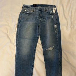 Gap girlfriend mid rise jeans
